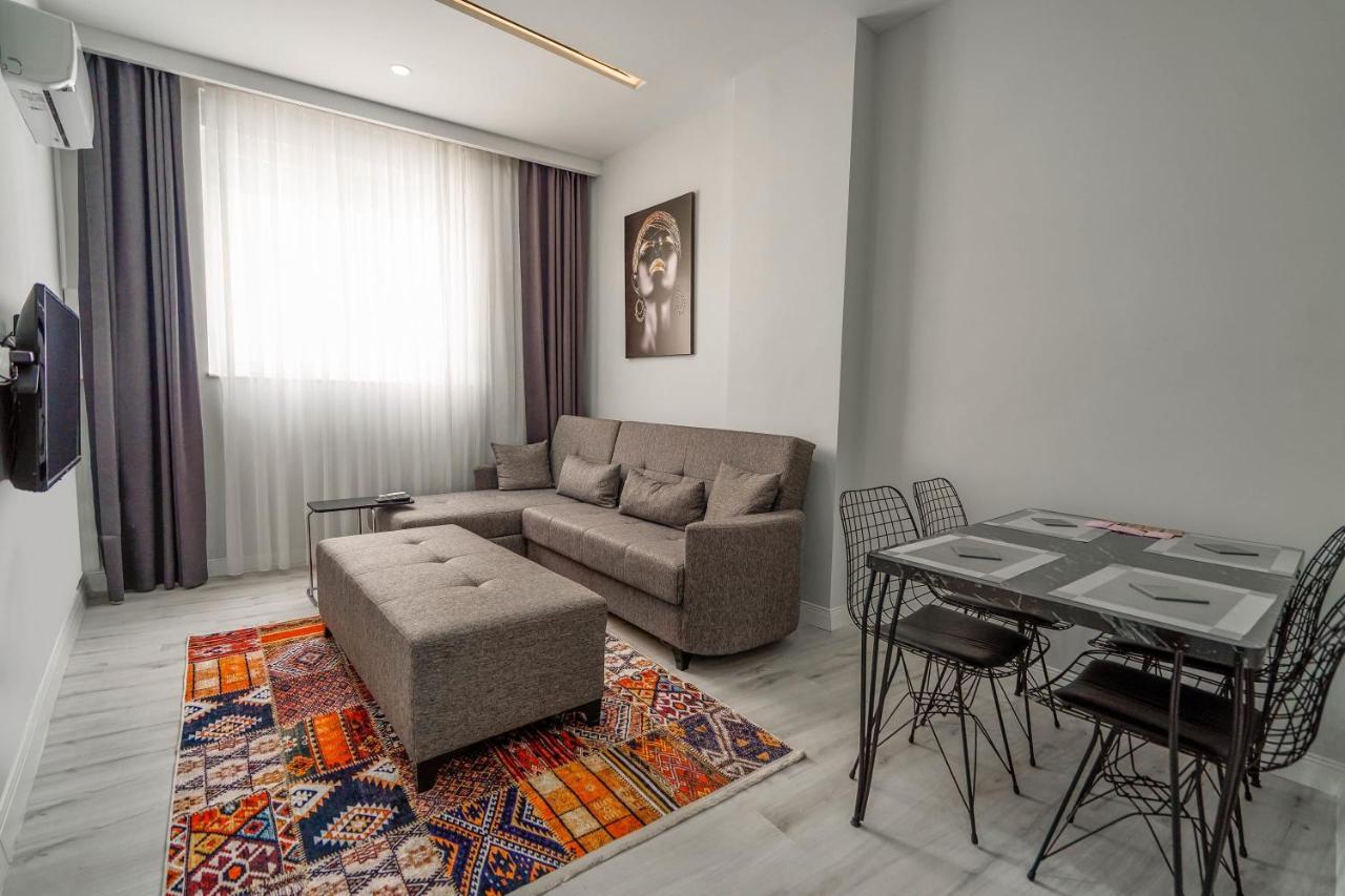 Апартаменты Charming And Central Flat Near Beach In Muratpasa Анталья Экстерьер фото
